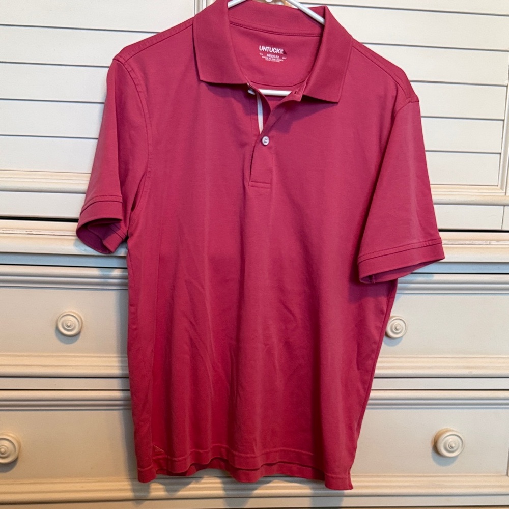 UNTUCKit Men's Polo Shirt in Rich Salmon